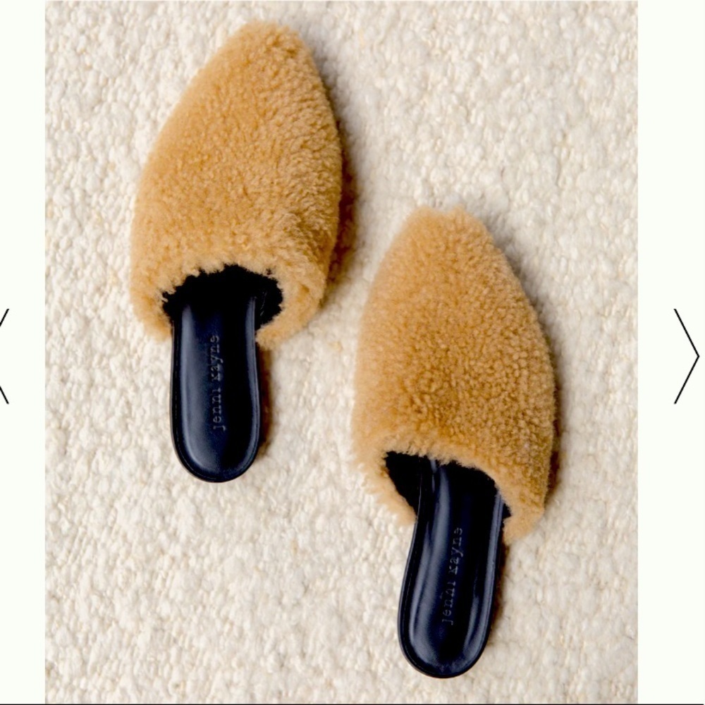 Jenni Kanye Shearling Mule in Natural 38